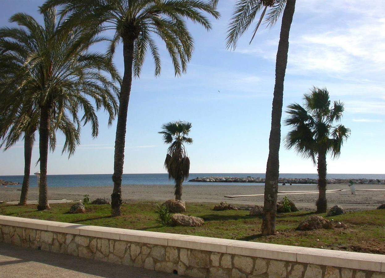 Pedregalejo, Casita Cerca Del Mar Apartment Малага Екстериор снимка