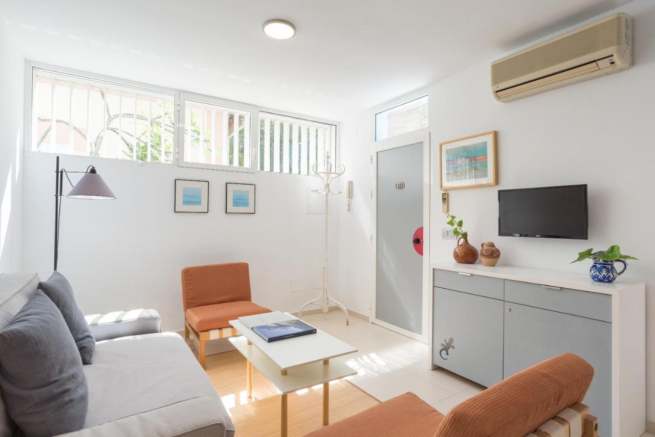 Pedregalejo, Casita Cerca Del Mar Apartment Малага Екстериор снимка